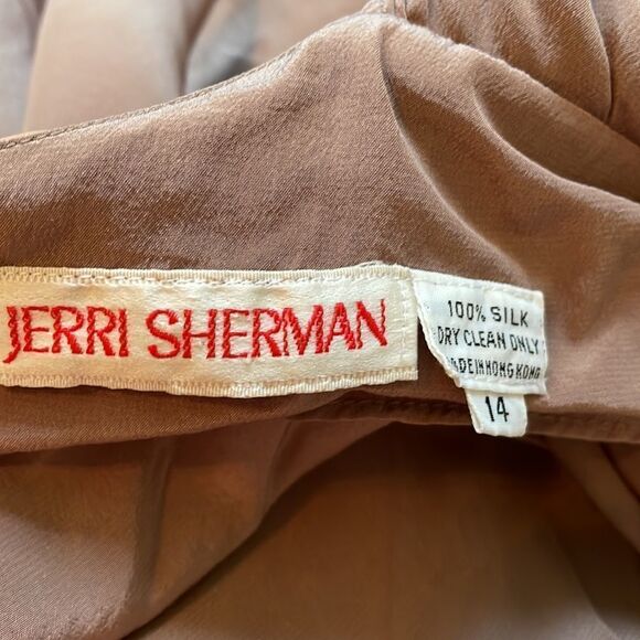 Vtg 70s/80s Jerri Sherman taupe pleated shoulder drape neck long sleeved blouse - Picture 10 of 11